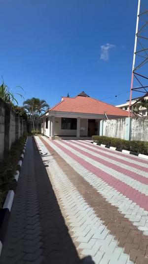 Nyumba ya vyumba vitatu inapangishwa Mikocheni B, Dar Es Salaam