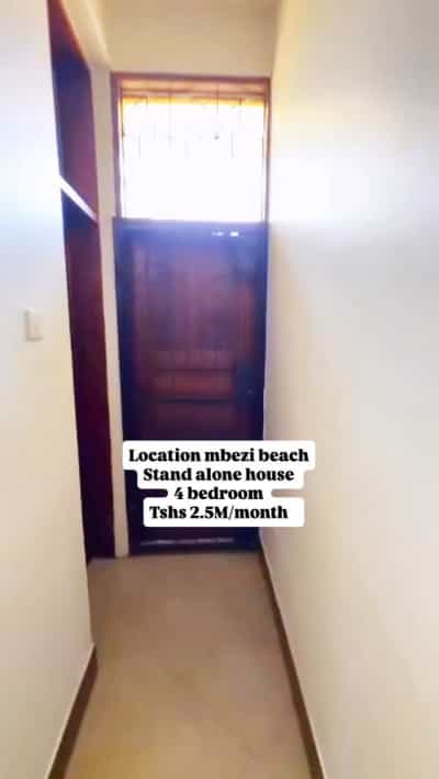 4 Bedrooms House for Rent in Mbezi Beach, Dar Es Salaam