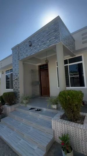 Nyumba ya vyumba vitatu inapangishwa Madale Mikoroshini, Dar Es Salaam
