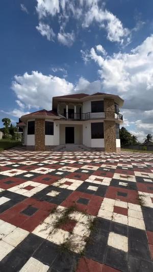 5 Bedrooms House for Rent in Salasala Iptl, Dar Es Salaam 5 Bedrooms House for Rent in Salasala Iptl, Dar Es Salaam