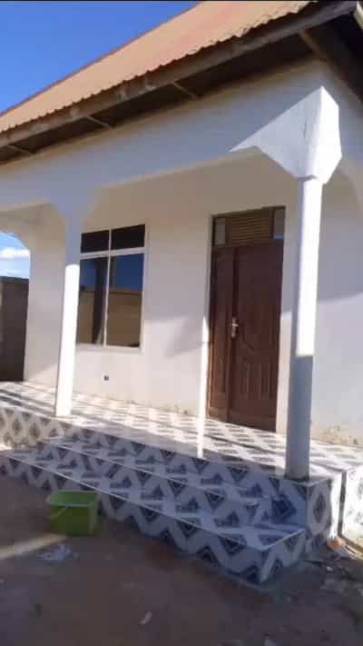 Nyumba inauzwa NZUGUNI A, Dodoma (500 sqm)