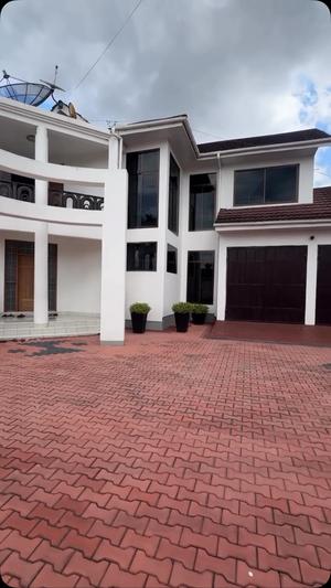 4 Bedrooms House for Rent in Mbezi Beach, Dar Es Salaam 4 Bedrooms House for Rent in Mbezi Beach, Dar Es Salaam