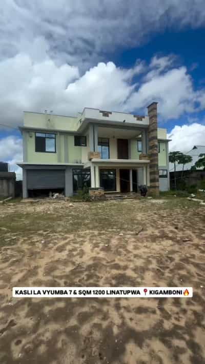 Nyumba ya vyumba 7 inauzwa Kigamboni Funcity, Dar Es Salaam (1200 sqm) Nyumba ya vyumba 7 inauzwa Kigamboni Funcity, Dar Es Salaam (1200 sqm)