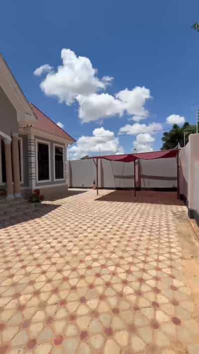 4 Bedrooms House for Rent in Oysterbay, Dar Es Salaam