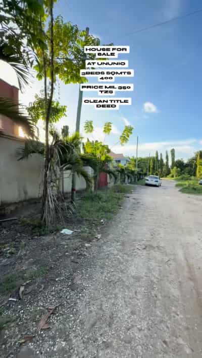3 Bedrooms House for Sale in Ununio, Dar Es Salaam (400 sqm)
