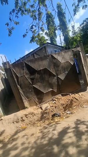4 Bedrooms House for Sale in Makongo Juu Ccm, Dar Es Salaam (300 sqm) 4 Bedrooms House for Sale in Makongo Juu Ccm, Dar Es Salaam (300 sqm)
