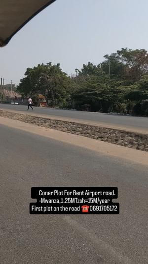 Kiwanja kinauzwa Airport Road, Mwanza Kiwanja kinauzwa Airport Road, Mwanza