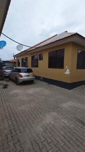3 Bedrooms Apartment for Sale in Kimara Mwisho, Dar Es Salaam (500 sqm)
