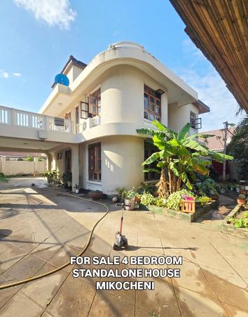 Nyumba ya vyumba vinne inauzwa Mikocheni, Dar Es Salaam (689 sqm)