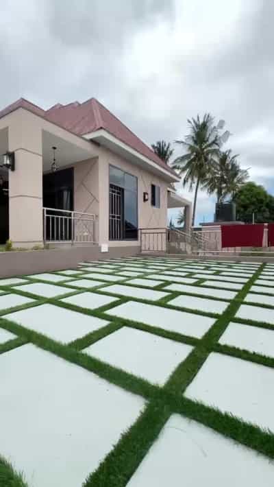 Nyumba ya vyumba vinne inauzwa Bunju, Dar Es Salaam