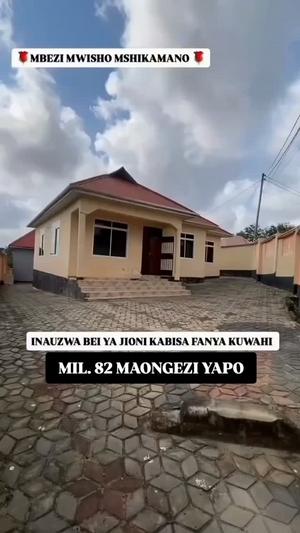 Nyumba ya vyumba vitatu inauzwa Mbezi Mshikamano, Dar Es Salaam Nyumba ya vyumba vitatu inauzwa Mbezi Mshikamano, Dar Es Salaam