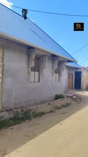 Nyumba ya vyumba vitatu inauzwa Mwera Magetini, Tanga (4200 sqm) Nyumba ya vyumba vitatu inauzwa Mwera Magetini, Tanga (4200 sqm)