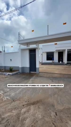 Nyumba ya vyumba vitatu inauzwa Bamba Beach, Kigamboni, Dar Es Salaam (700 sqm) Nyumba ya vyumba vitatu inauzwa Bamba Beach, Kigamboni, Dar Es Salaam (700 sqm)