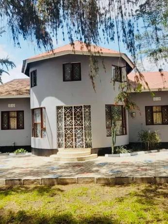 Nyumba ya vyumba vinne inapangishwa Usa River, Arusha