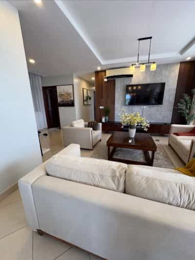 Apartment (Furnished) ya vyumba vitatu inapangishwa Mikocheni, Dar Es Salaam