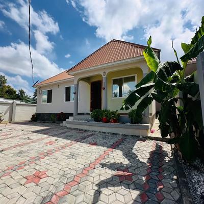 Nyumba/Apartment ya vyumba vitatu inapangishwa Tabata Kinyerezi Kisungu, Dar Es Salaam