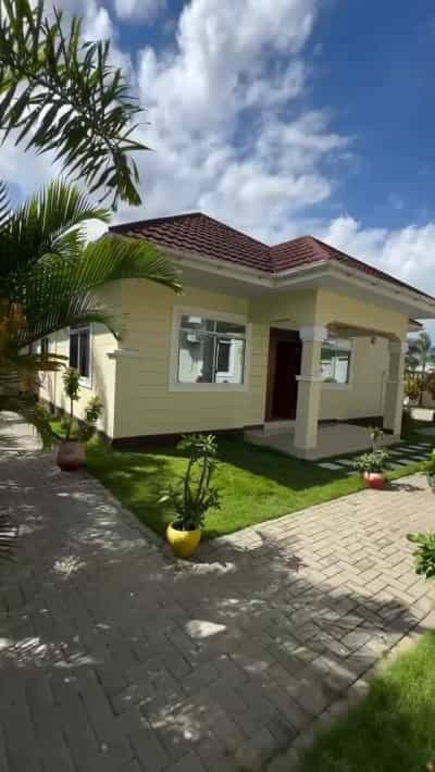 2 Bedrooms Apartment for Rent in Mbezi Beach Makonde, Dar Es Salaam