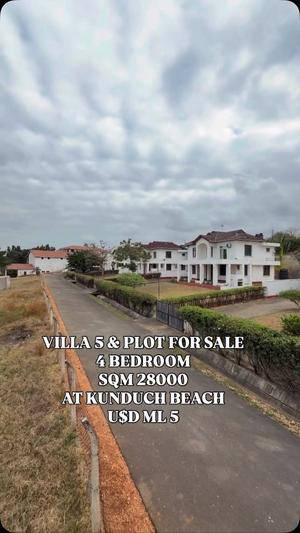 Villa ya vyumba vinne inauzwa Kunduchi Beach, Dar Es Salaam (28000 sqm) Villa ya vyumba vinne inauzwa Kunduchi Beach, Dar Es Salaam (28000 sqm)
