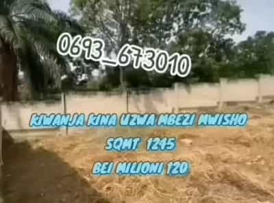 Kiwanja kinauzwa Mbezi Mwisho, Dar Es Salaam (1245 sqm)
