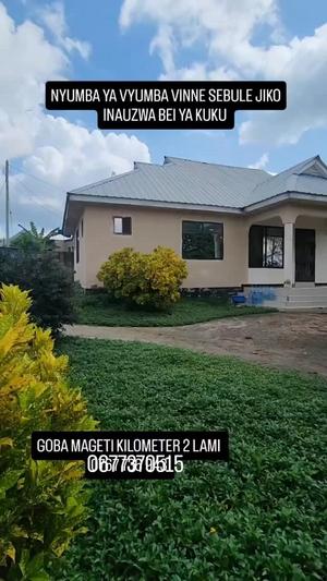 Nyumba ya vyumba vinne inauzwa Ubungo, Dar Es Salaam (700 sqm)