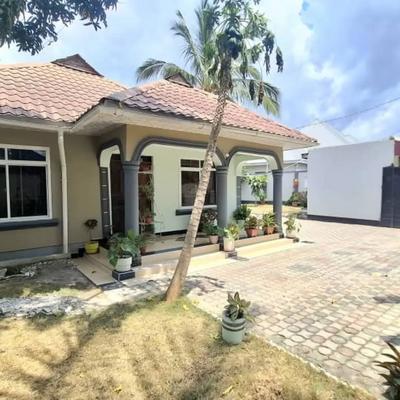 3 Bedrooms House for Rent in Kimara Temboni, Dar Es Salaam