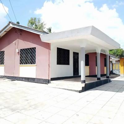 Nyumba ya vyumba vinne inapangishwa Ubungo Riverside, Dar Es Salaam Nyumba ya vyumba vinne inapangishwa Ubungo Riverside, Dar Es Salaam