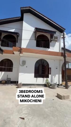 3 Bedrooms House for Rent in Mikocheni, Dar Es Salaam 3 Bedrooms House for Rent in Mikocheni, Dar Es Salaam