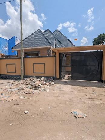 3 Bedrooms House for Sale in Mbagala Chamazı, Dar Es Salaam (400 sqm)