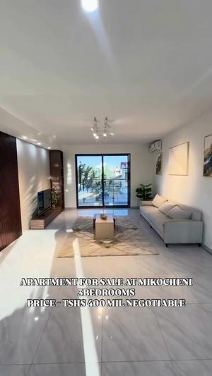 Apartment (Furnished) ya vyumba vitatu inauzwa Mikocheni, Dar Es Salaam Apartment (Furnished) ya vyumba vitatu inauzwa Mikocheni, Dar Es Salaam