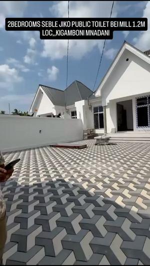 Nyumba ya vyumba viwili inauzwa Kigamboni Mnadani, Dar Es Salaam Nyumba ya vyumba viwili inauzwa Kigamboni Mnadani, Dar Es Salaam