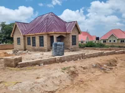 Nyumba ya vyumba vinne inauzwa Iyumbu West, Dodoma (800 sqm)