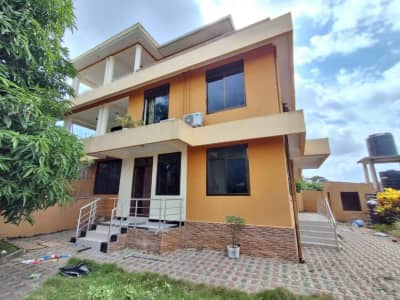 Nyumba ya vyumba vitatu inapangishwa Madukani, Dodoma