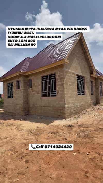 Nyumba ya vyumba vinne inauzwa Iyumbu, Dodoma (800 sqm)