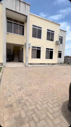 Nyumba ya vyumba viwili inapangishwa Mnadani, Dodoma Nyumba ya vyumba viwili inapangishwa Mnadani, Dodoma