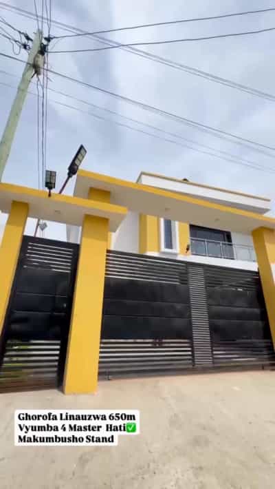 Nyumba ya vyumba vinne inauzwa Makumbusho, Dar Es Salaam (300 sqm)