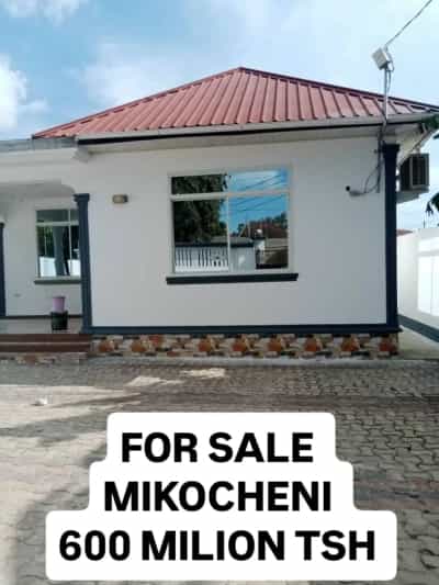 Nyumba ya vyumba vitatu inauzwa Mikocheni, Dar Es Salaam (288 sqm) Nyumba ya vyumba vitatu inauzwa Mikocheni, Dar Es Salaam (288 sqm)