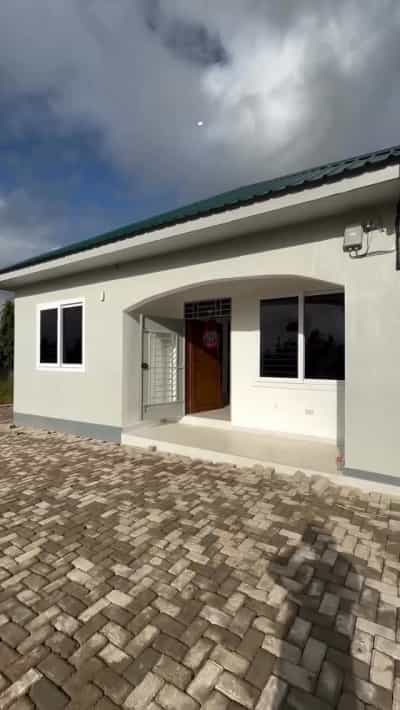 Apartment ya vyumba viwili inapangishwa Salasala Shoppers, Dar Es Salaam