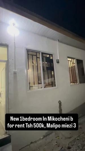 Nyumba/Apartment ya chumba kimoja inapangishwa Mikocheni B, Dar Es Salaam Nyumba/Apartment ya chumba kimoja inapangishwa Mikocheni B, Dar Es Salaam