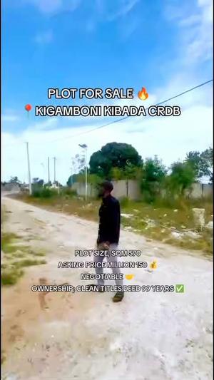 Kiwanja kinauzwa Kibada, Dar Es Salaam (570 sqm) Kiwanja kinauzwa Kibada, Dar Es Salaam (570 sqm)