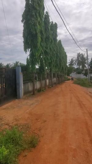 Kiwanja kinauzwa Makongo Juu, Dar Es Salaam sqm 782