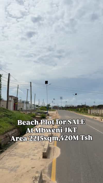 Kiwanja cha Pwani kinauzwa Mbweni JKT, Dar Es Salaam (2215 sqm)