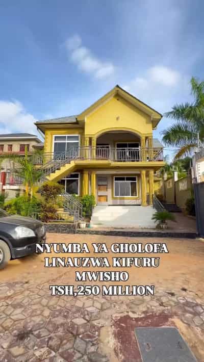 Nyumba ya vyumba 6 inauzwa Kifuru Mwisho, Dar Es Salaam (1000 sqm)