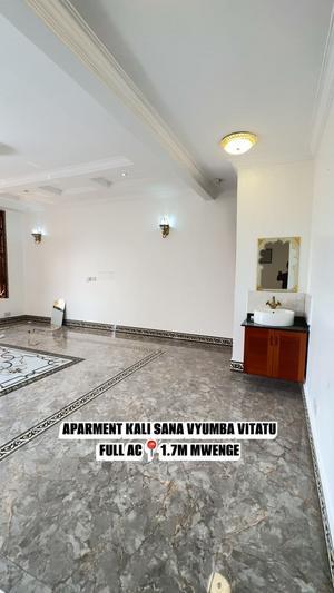 Apartment ya vyumba vitatu inapangishwa Mwenge, Dar Es Salaam Apartment ya vyumba vitatu inapangishwa Mwenge, Dar Es Salaam