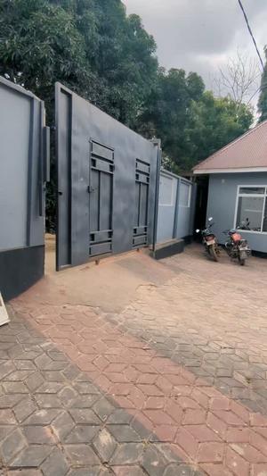 Apartment ya chumba kimoja inapangishwa Mbezi Malamba Mawili, Dar Es Salaam Apartment ya chumba kimoja inapangishwa Mbezi Malamba Mawili, Dar Es Salaam