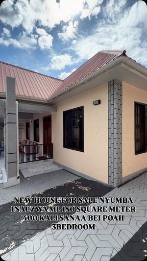 Nyumba ya vyumba vitatu inauzwa Mapinga Kerege, Pwani (400 sqm) Nyumba ya vyumba vitatu inauzwa Mapinga Kerege, Pwani (400 sqm)