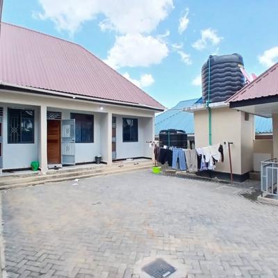 Apartment ya chumba kimoja inapangishwa Kimara Korogwe, Dar Es Salaam Apartment ya chumba kimoja inapangishwa Kimara Korogwe, Dar Es Salaam