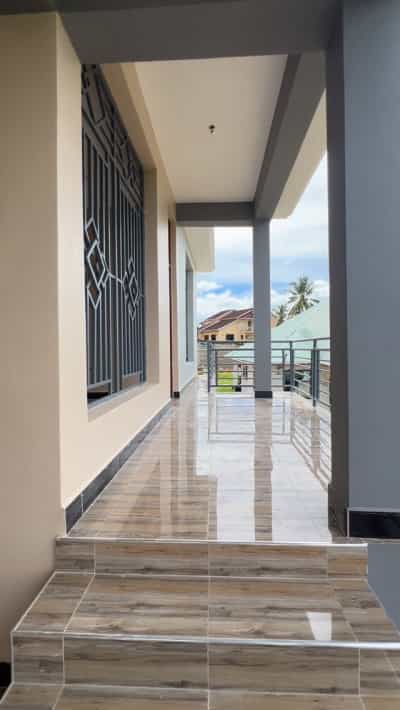 Apartment ya vyumba vitatu inapangishwa Goba Mwanzoni Toka Masana, Dar Es Salaam