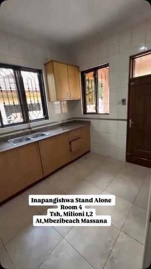 4 Bedrooms House for Rent in Mbezi Beach, Dar Es Salaam