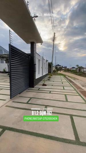 Nyumba ya vyumba vinne inauzwa Mbweni Ubungo, Dar Es Salaam (782 sqm)