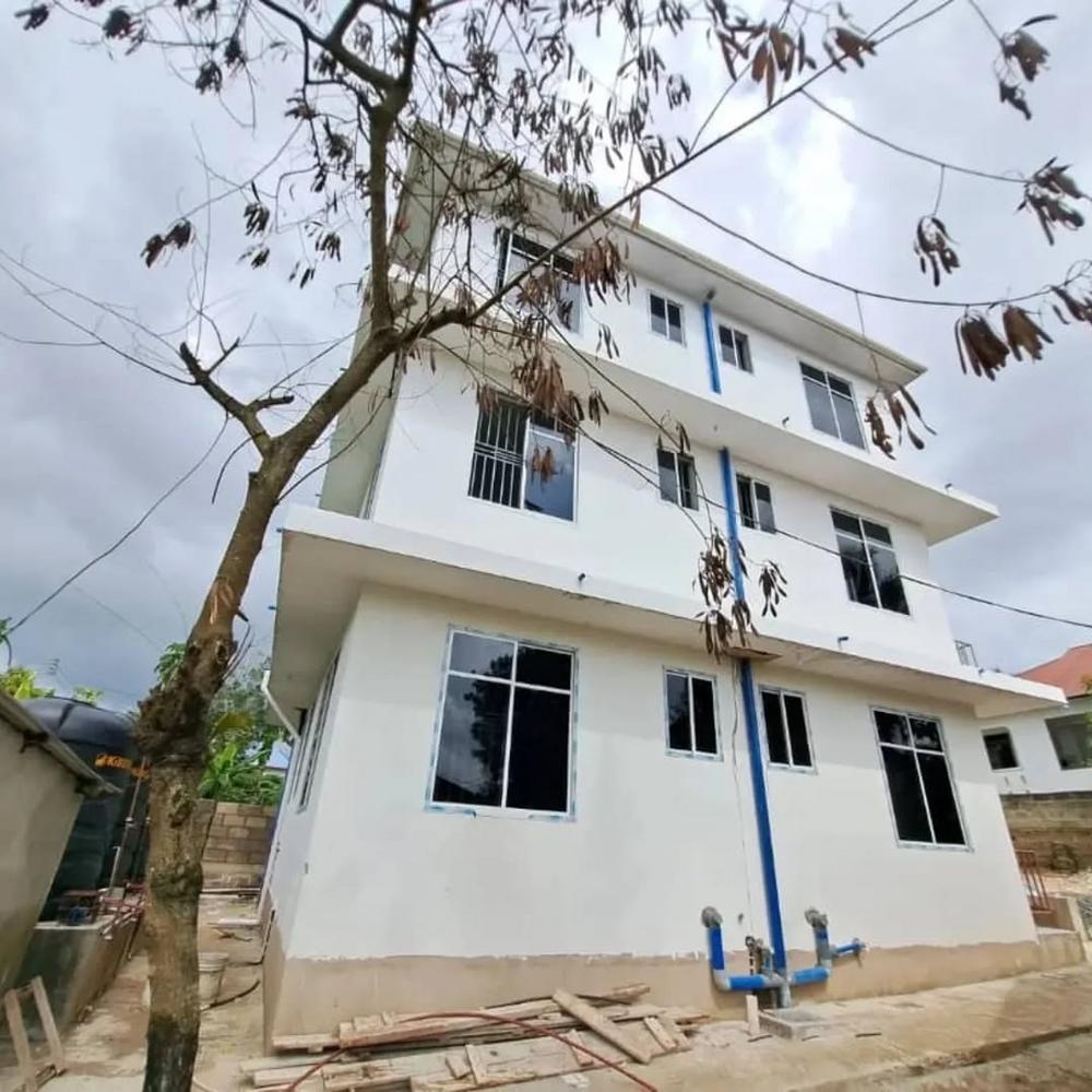 media -8 media -8